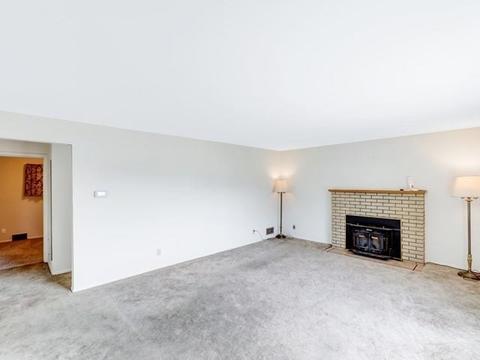 827 E Broad Ave, Spokane, WA 99207 photo 2