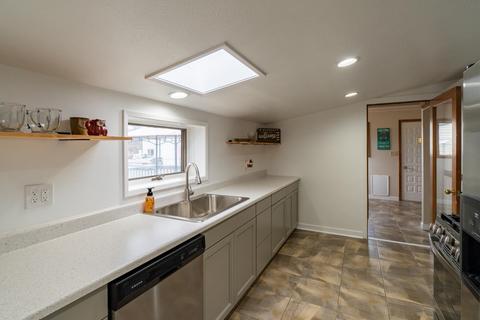 8719 E Main Ave, Spokane Valley, WA 99212 photo 13