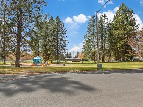 742 E Greta Ave, Spokane, WA 99208 photo 3