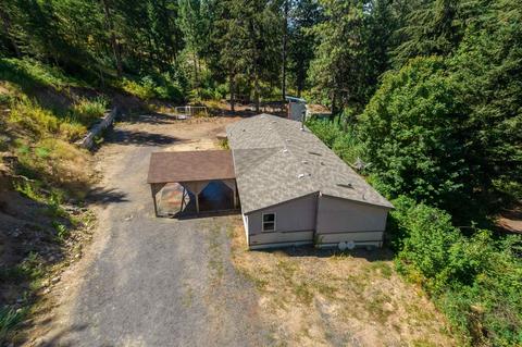 29716 N Schwachtgen Rd, Chattaroy, WA 99003