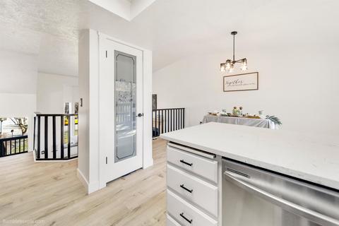 4126 E 11th Ave, Spokane, WA 99202 photo 16