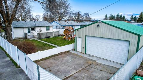 804 E Decatur Ave, Spokane, WA 99208 photo 2