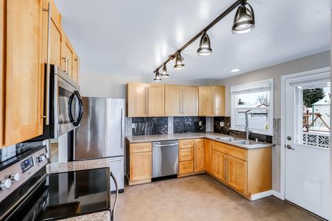 804 E Decatur Ave, Spokane, WA 99208 photo 9