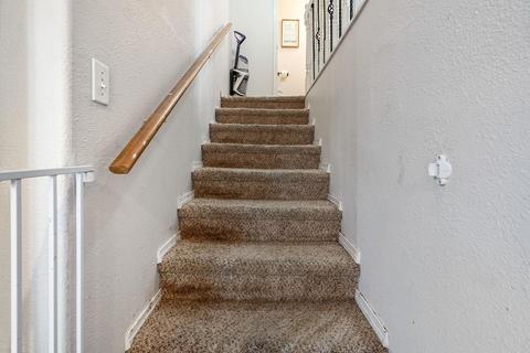 824 E Walton Ave, Spokane, WA 99207 photo 16