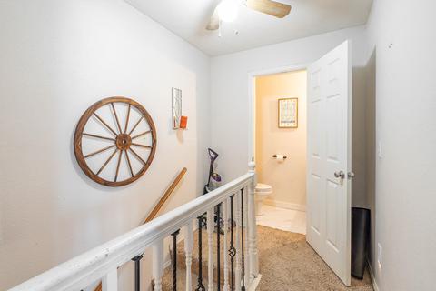 824 E Walton Ave, Spokane, WA 99207 photo 17