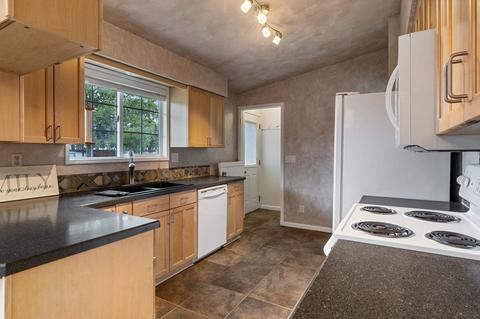 11817 E 36th Ave, Spokane, WA 99206 photo 7