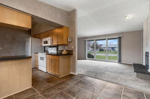 11817 E 36th Ave, Spokane, WA 99206 photo 6
