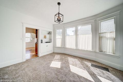 2512 Everett Ave, Spokane, WA 99207 photo 7