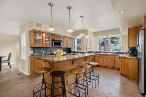 703 E 27th Ave, Spokane, WA 99203 photo 12