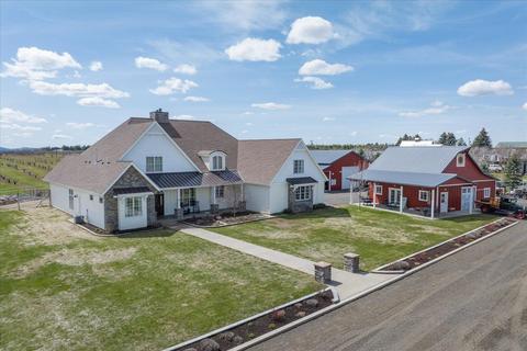 8214 E Greenbluff Rd, Colbert, WA 99005