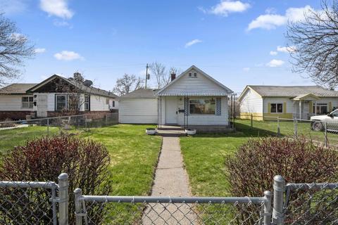 1230 E Longfellow Ave, Spokane, WA 99207 photo 2