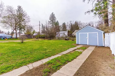938 E 39th Ave, Spokane, WA 99203 photo 19