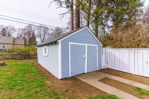 938 E 39th Ave, Spokane, WA 99203 photo 18
