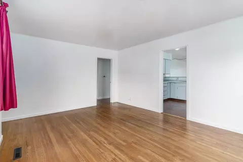 938 E 39th Ave, Spokane, WA 99203 photo 3