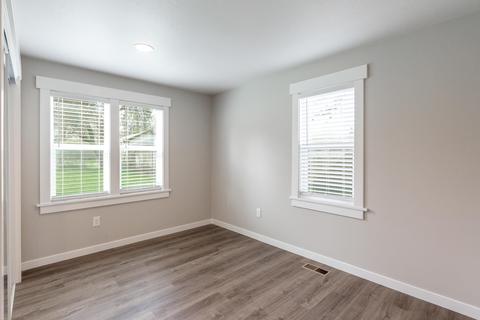 1718 E 9th Ave, Spokane, WA 99202 photo 15