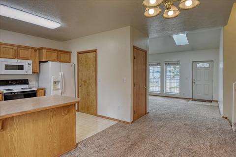 4011 E 34th Ave, Spokane, WA 99223 photo 14