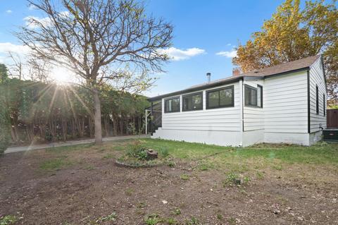 1303 E Gordon Ave, Spokane, WA 99207 photo 4