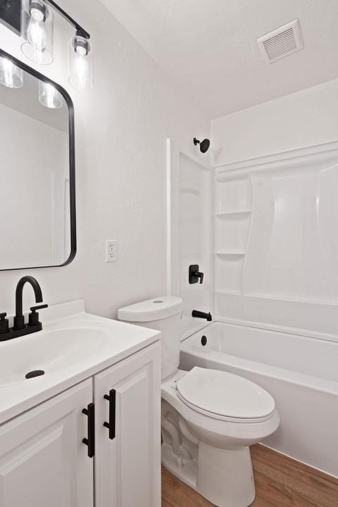 1303 E Gordon Ave, Spokane, WA 99207 photo 18