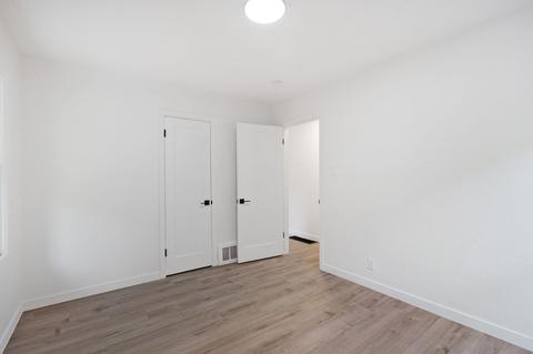 1303 E Gordon Ave, Spokane, WA 99207 photo 17