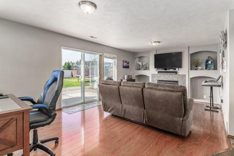 5626 E Dickinson Ln, Colbert, WA 99005 photo 11