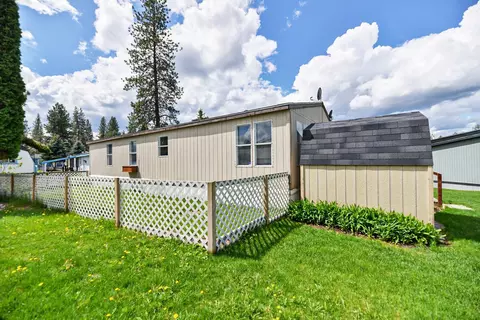 14720 N Bear Creek Ln, Mead, WA 99021