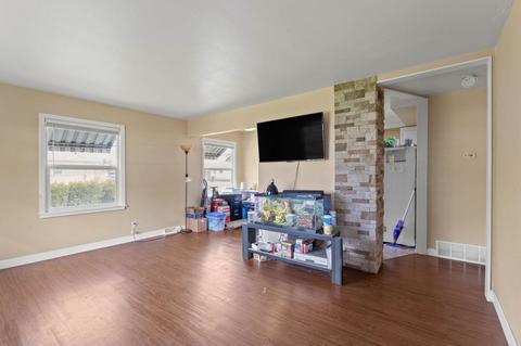 58 Everett Ave, Spokane, WA 99208 photo 4
