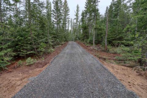 4649 Oregon Way, Clayton, WA 99110