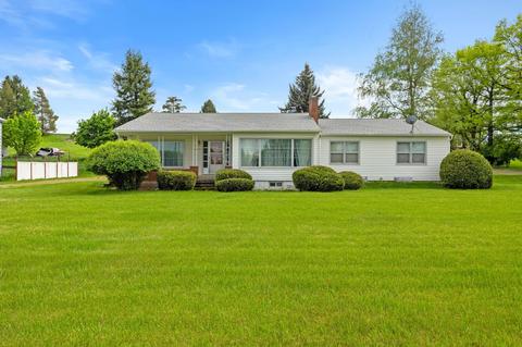 609 W Mccoy St, Oakesdale, WA 99158
