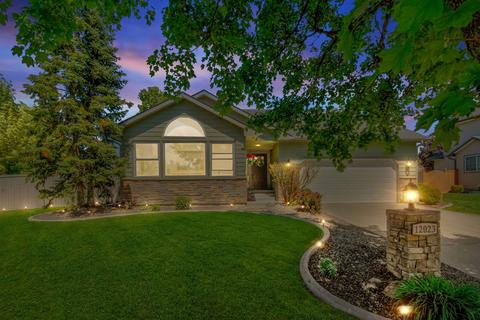 12023 E 37th Ct, Spokane Valley, WA 99206