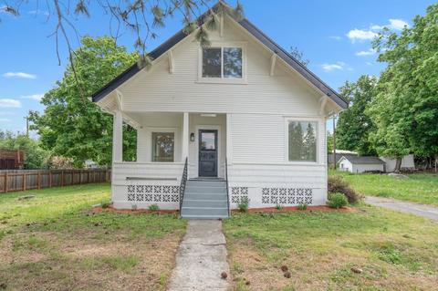 3226 E 15th Ave, Spokane, WA 99223