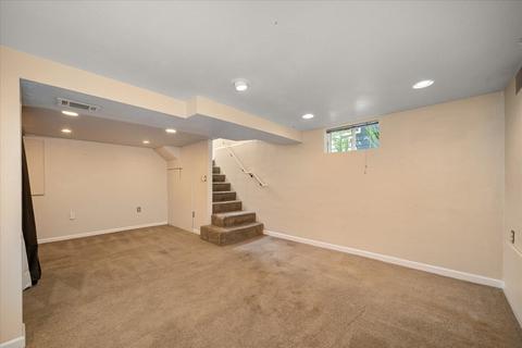 814 E 39th Ave, Spokane, WA 99203 photo 20