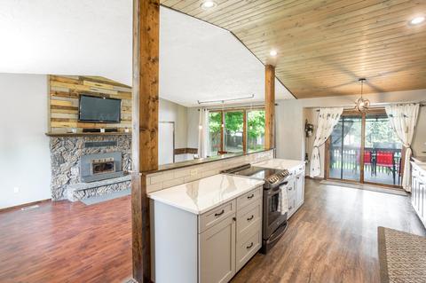 5821 E 15th Ave, Spokane Valley, WA 99212 photo 6