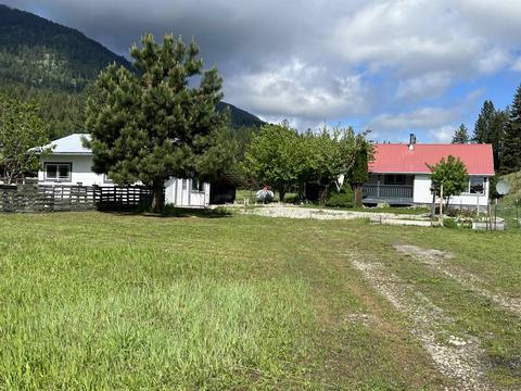 1950 Dunn Mountain Way, Addy, WA 99101