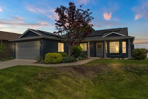 1902 N Hodges Ln, Greenacres, WA 99016