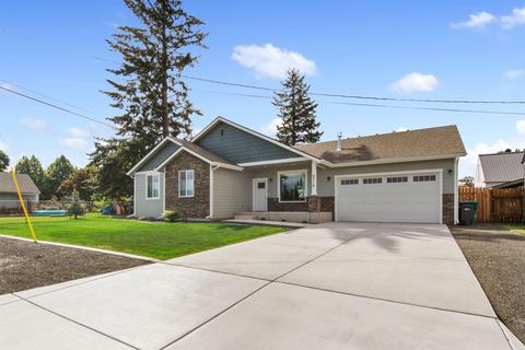 8718 E Buckeye Ave, Millwood, WA 99212