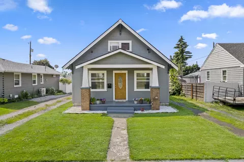 124 E Courtland Ave, Spokane, WA 99207