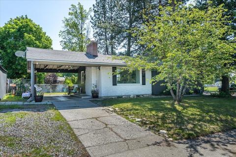 5704 N Walnut St, Spokane, WA 99205