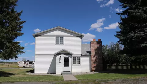 140 N Elm St, Reardan, WA 99029