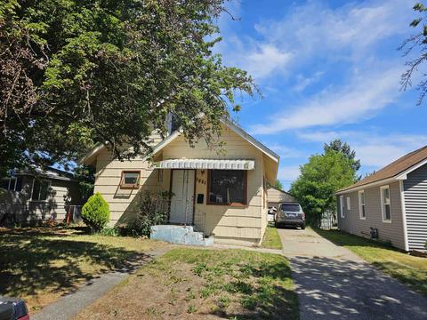 1621 E Crown Ave, Spokane, WA 99205