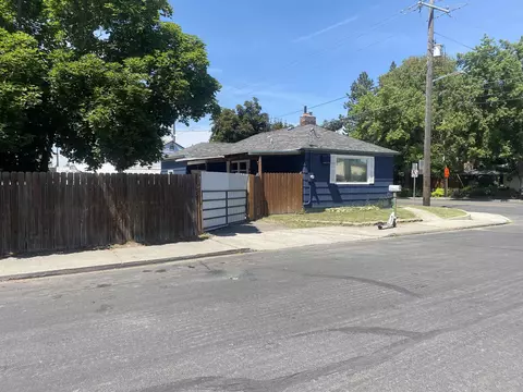 2938 E Francis Ave, Spokane, WA 99208 photo 3