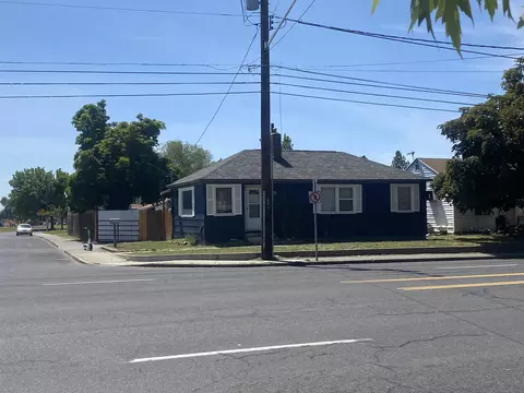 2938 E Francis Ave, Spokane, WA 99208 photo 1