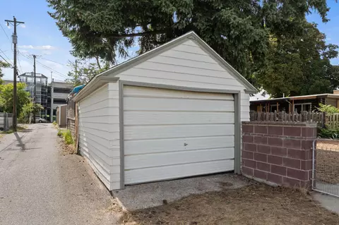 318 E Broad Ave, Spokane, WA 99207 photo 23