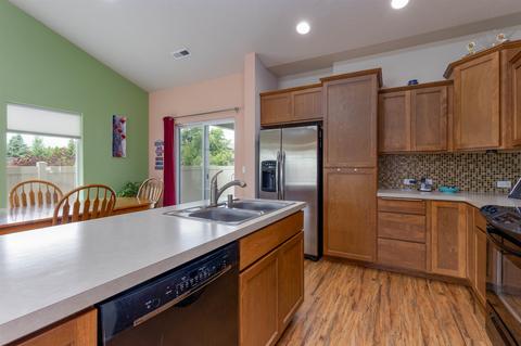 1715 E Devoe Ln, Spokane, WA 99217 photo 11