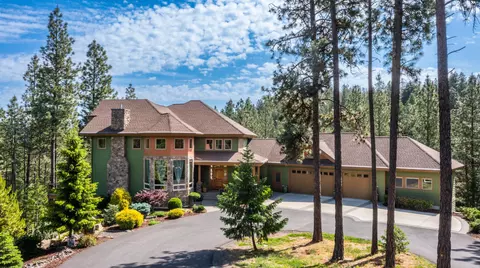 13102 S Upper Meadow Ln, Spokane, WA 99224