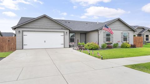 12818 W Pacific Ave, Airway Heights, WA 99001