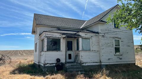 874 N Longmeier Rd, Lind, WA 99431