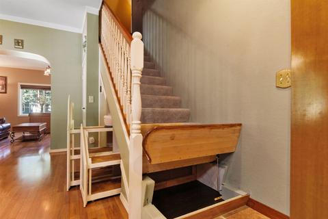 624 E 26th Ave, Spokane, WA 99203 photo 9