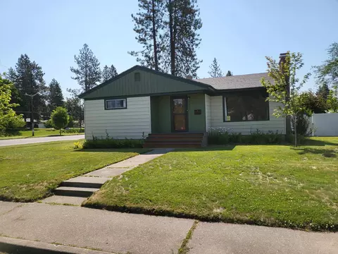 3907 W Sanson Ave, Spokane, WA 99208