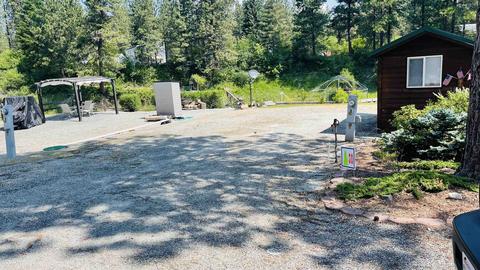 124 N Tall Pine Loop, Usk, WA 99180