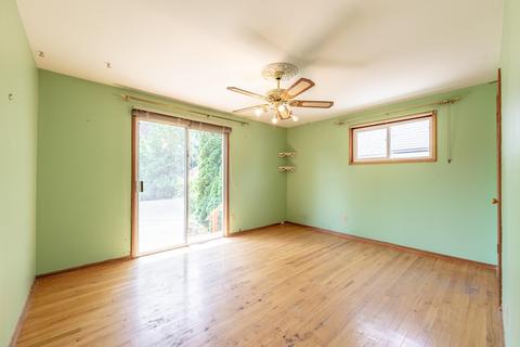 936 E 37th Ave, Spokane, WA 99203 photo 6